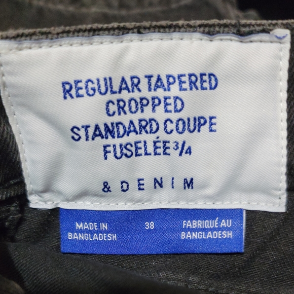 NWT H&M Denim Men's Jeans. Regular Tappered Cropped. - Picture 2 of 7